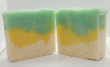Load image into Gallery viewer, CUCUMBER MELON BODY SOAP