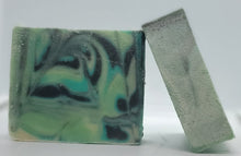 Load image into Gallery viewer, FRESH JUNIPER BODY SOAP