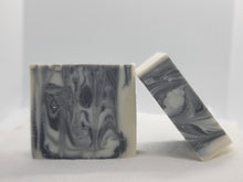 Load image into Gallery viewer, TEMPTATION BODY SOAP

